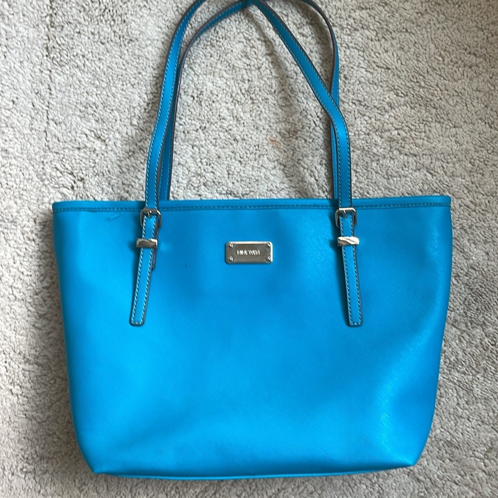 ✨NINE WEST TURQUOISE TOTE! LIKE NEW ✨